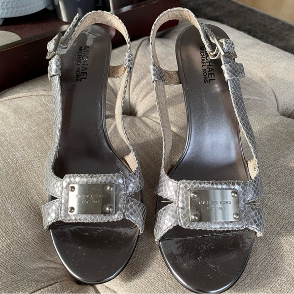 Michael Kors 1981 Platinum/Silver Metallic Leather Heel US 10M - Picture 5 of 8